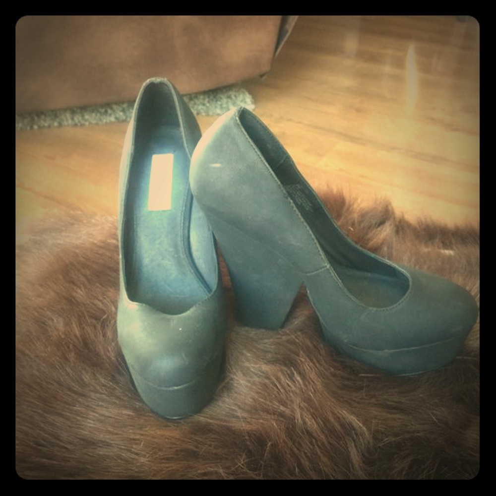 Steve Madden Greedy platform heel